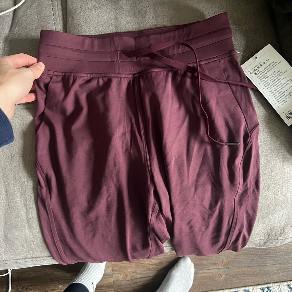 Ready to Rulu Jogger - Picture 12 of 12